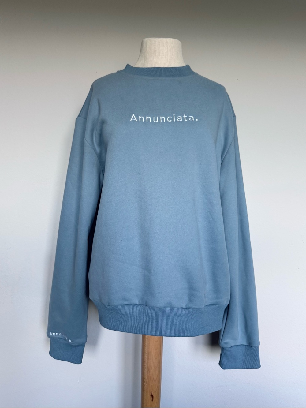 The "Annunciata." Minimalist Cotton Fleece Crewneck – Limited Drop